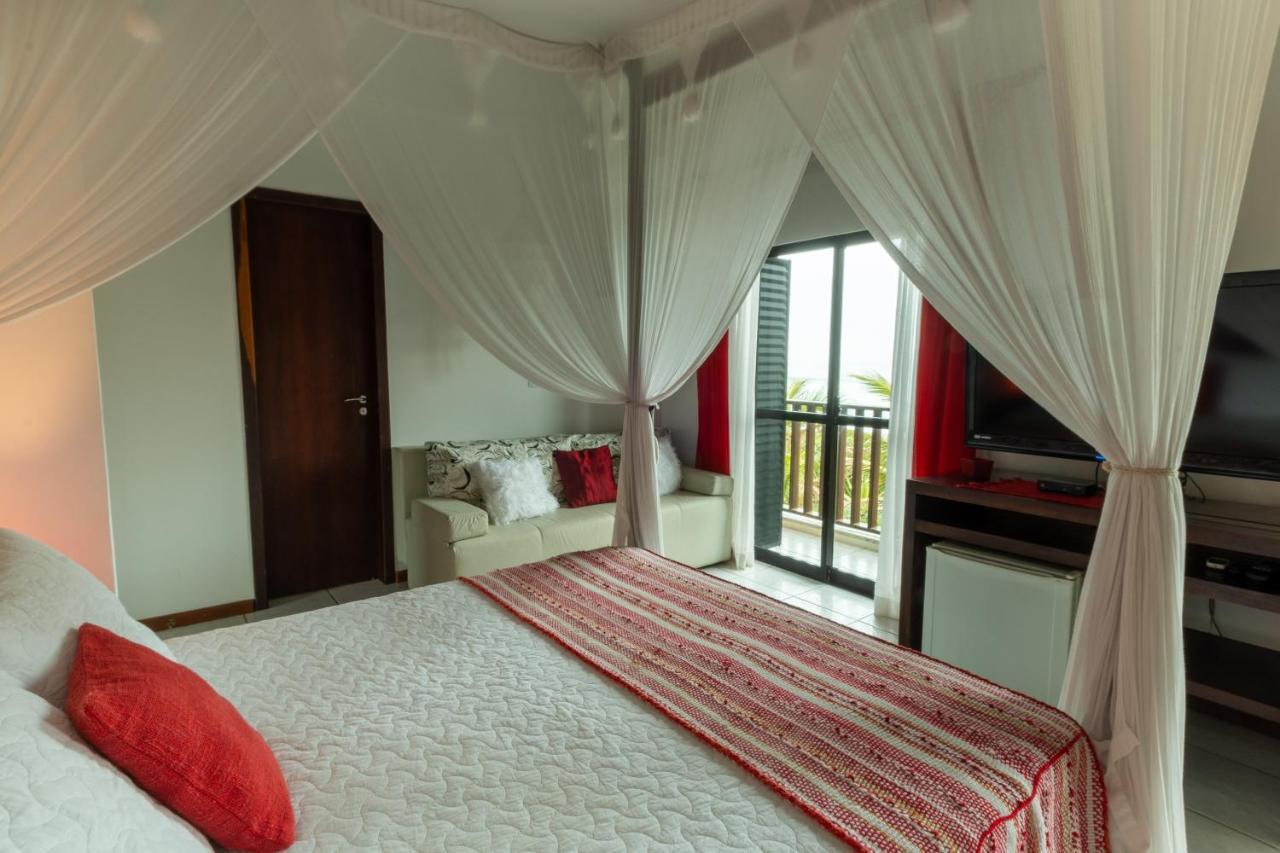 Olhos Verdes Guest House บอมบินญัส ภายนอก รูปภาพ